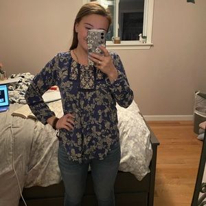 Lucky Brand blue/off white lacy floral blouse